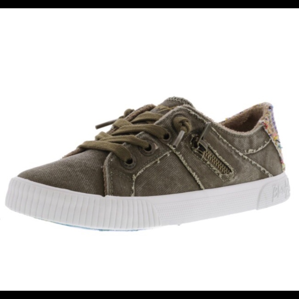Blowfish Malibu Whiskey Smoked 16oz Canvas Sneaker